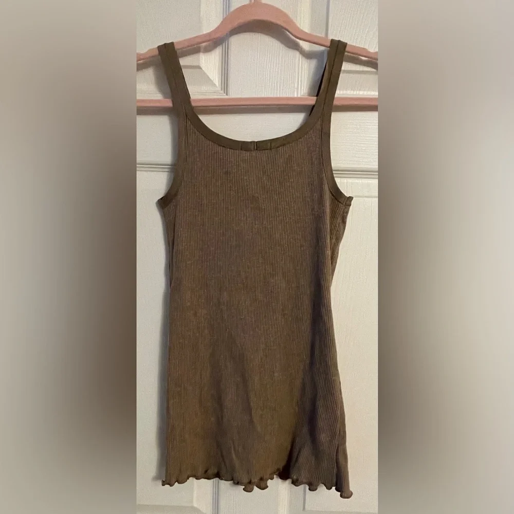 GAP Taupe Ribbed Knit Top - Picture 6 of 6